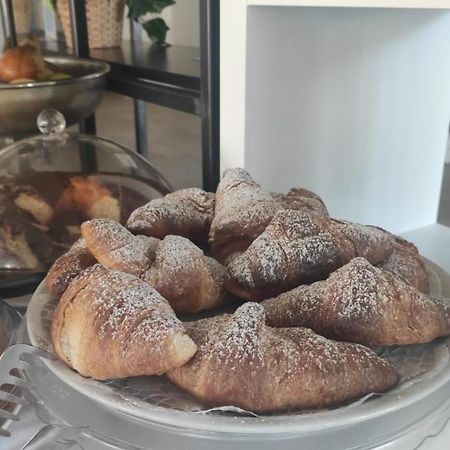 Hotel Santa Rosalia مارينا دي كاميروتا المظهر الخارجي الصورة