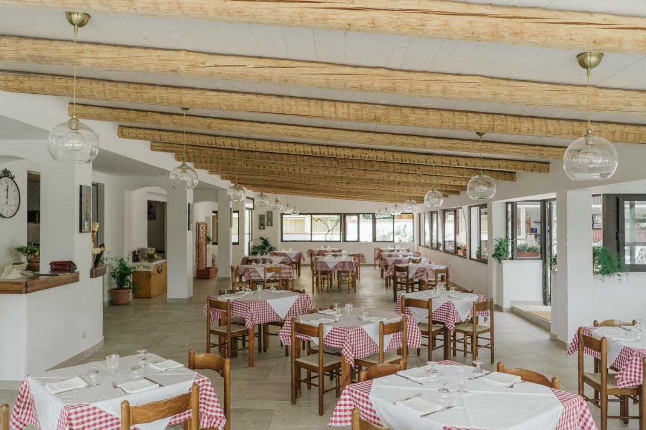 Hotel Santa Rosalia مارينا دي كاميروتا المظهر الخارجي الصورة